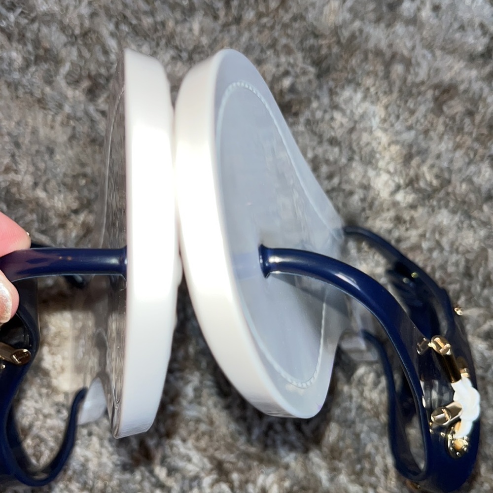 NWOB Tod’s Navy Blue/White T-Straps Thong Jelly Flat Sandals - Picture 11 of 16